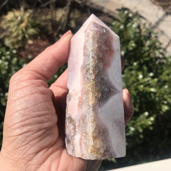 Pink Amethyst Tower - Picture 6 of 9